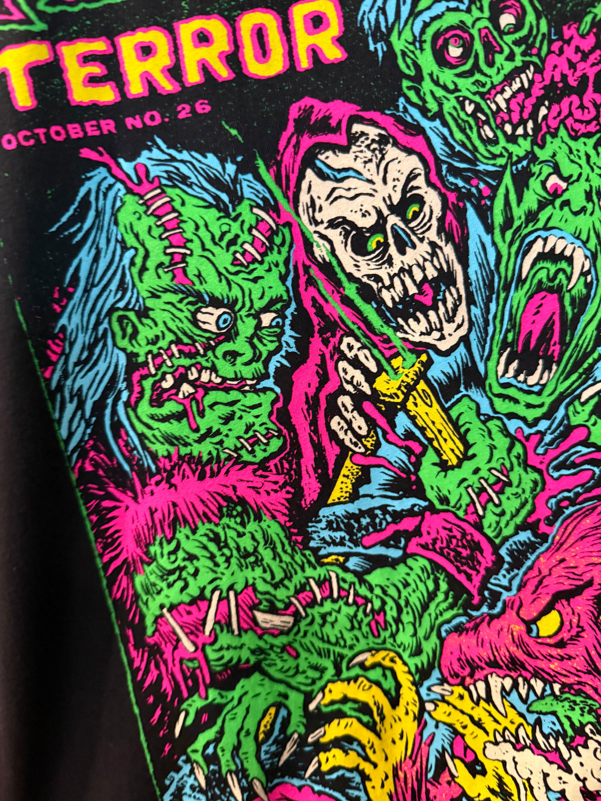 Fright Bite Black! (with Monster TERROR! T-Shirt!)