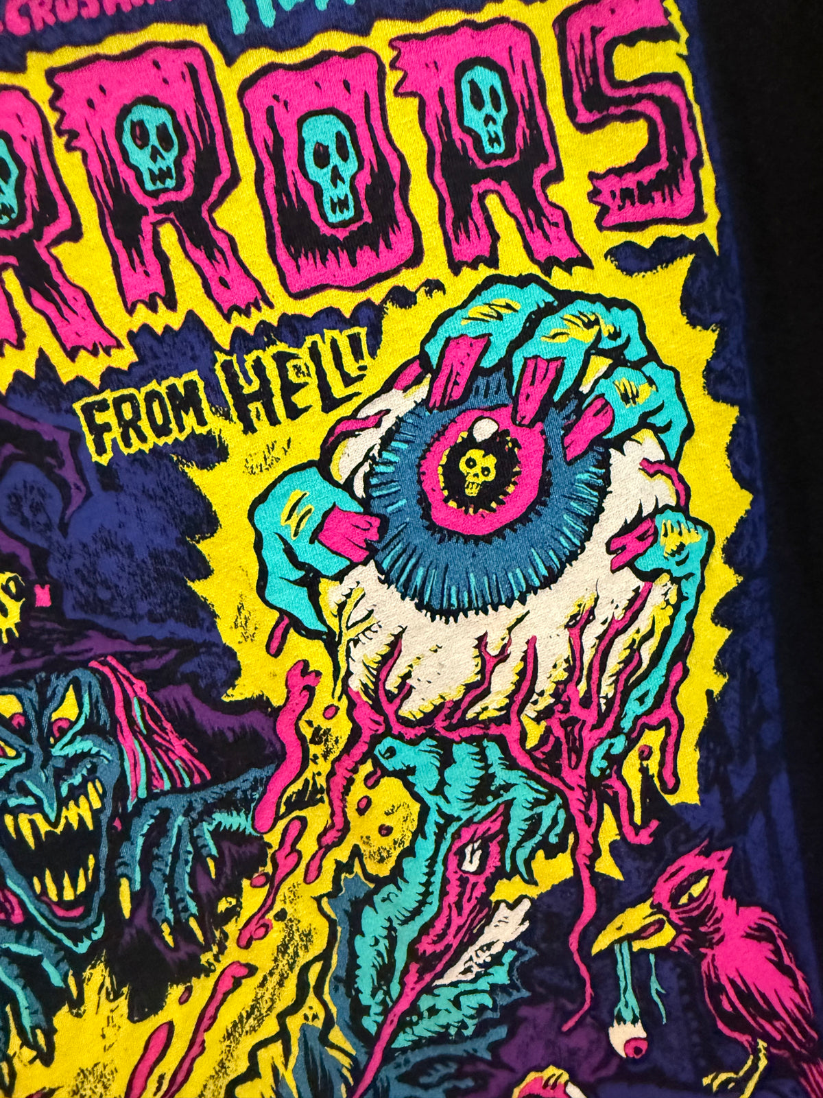 Fright Bite Black! (with Horrors from Hell! T-Shirt!)