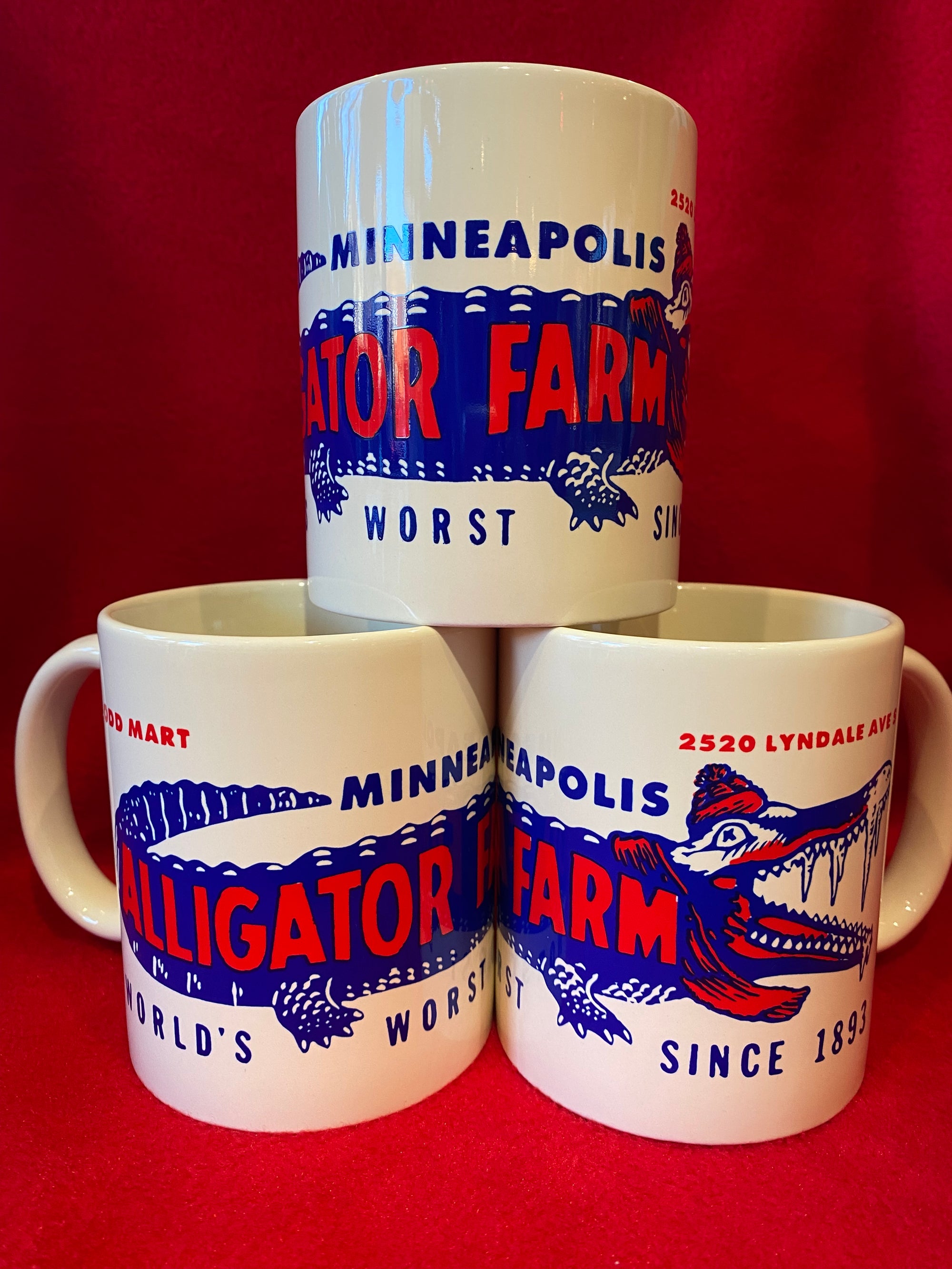 ODD MART Minneapolis Alligator Farm Mug