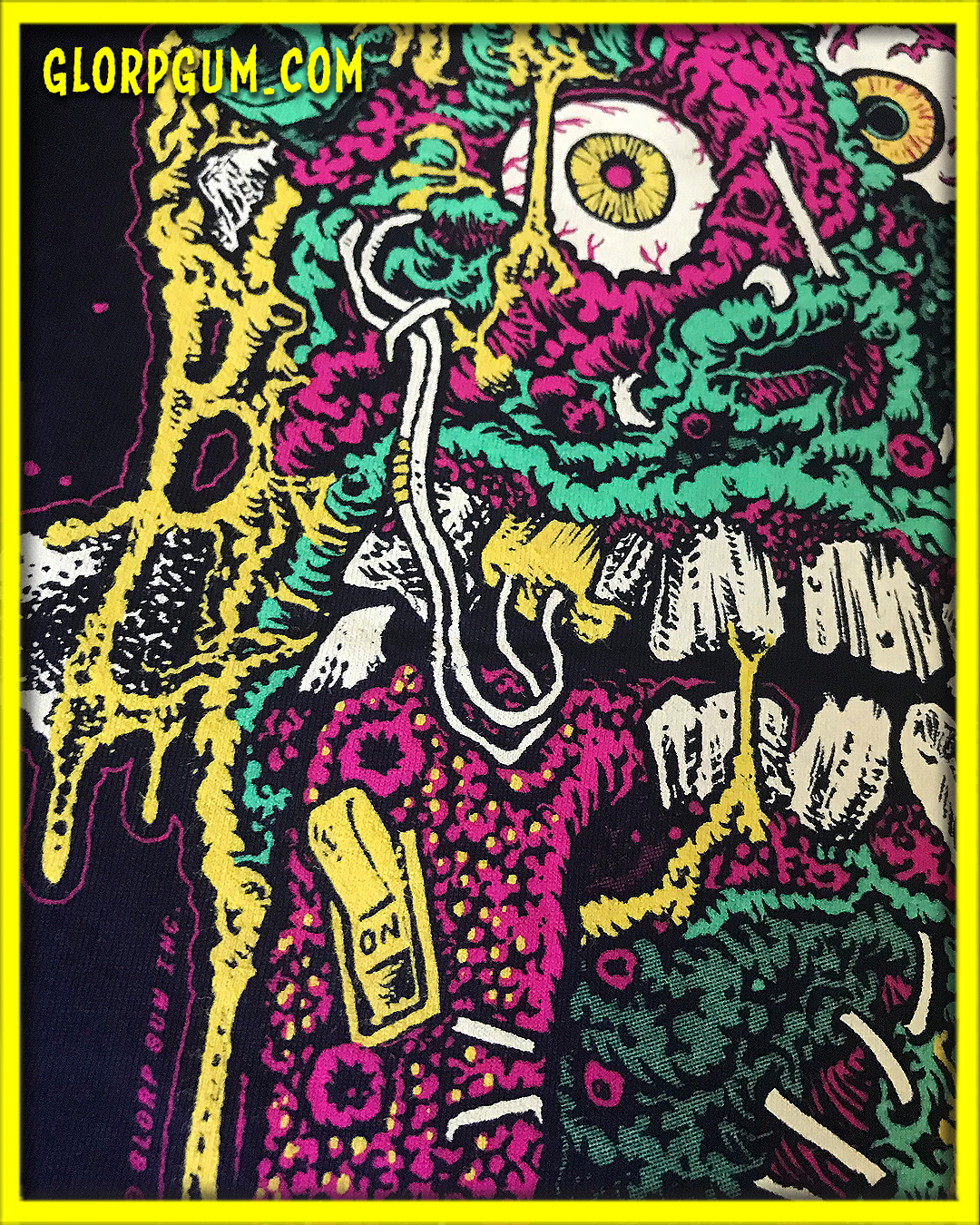 GLORP Fright Bite! (with FREE The Screaming Brain Of  GLORPenstein T-Shirt)